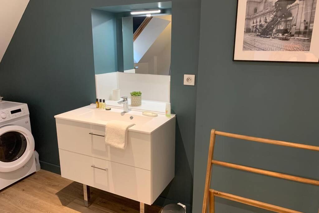 Apartament Le Cheval Bixio Beaune  Zewnętrze zdjęcie